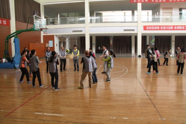 好色tv
参加素质拓展活动-2.jpg