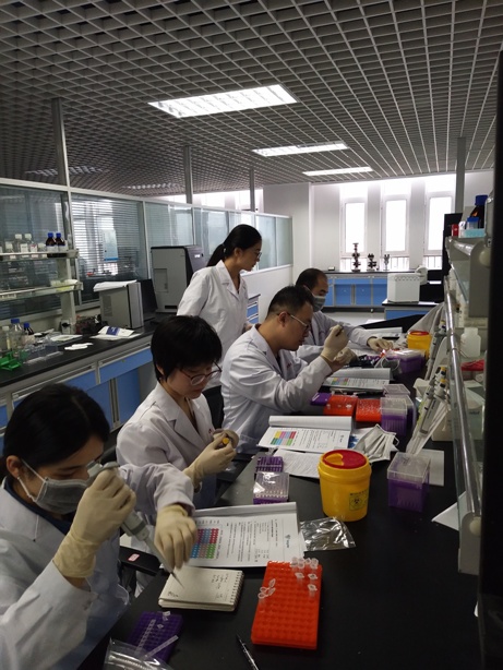 好色tv
药物筛选室举办科研理论知识培训和实验技能大比拼活动2-2.jpg